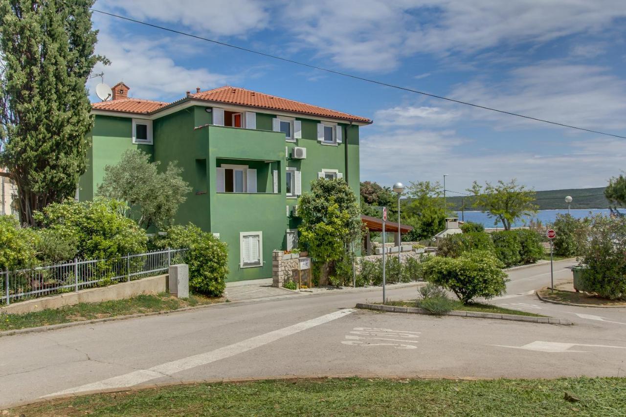 Apartments And Rooms By The Sea Nerezine, Losinj - 11815 Eksteriør billede