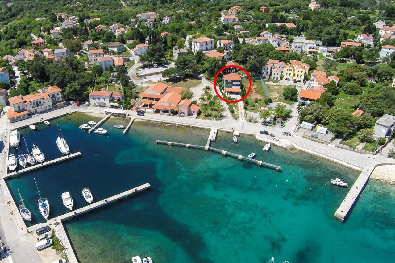 Apartments And Rooms By The Sea Nerezine, Losinj - 11815 Eksteriør billede