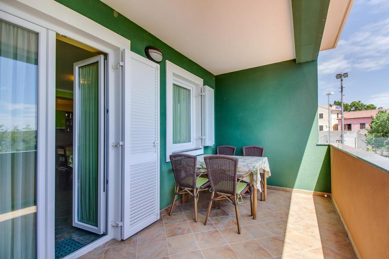 Apartments And Rooms By The Sea Nerezine, Losinj - 11815 Eksteriør billede